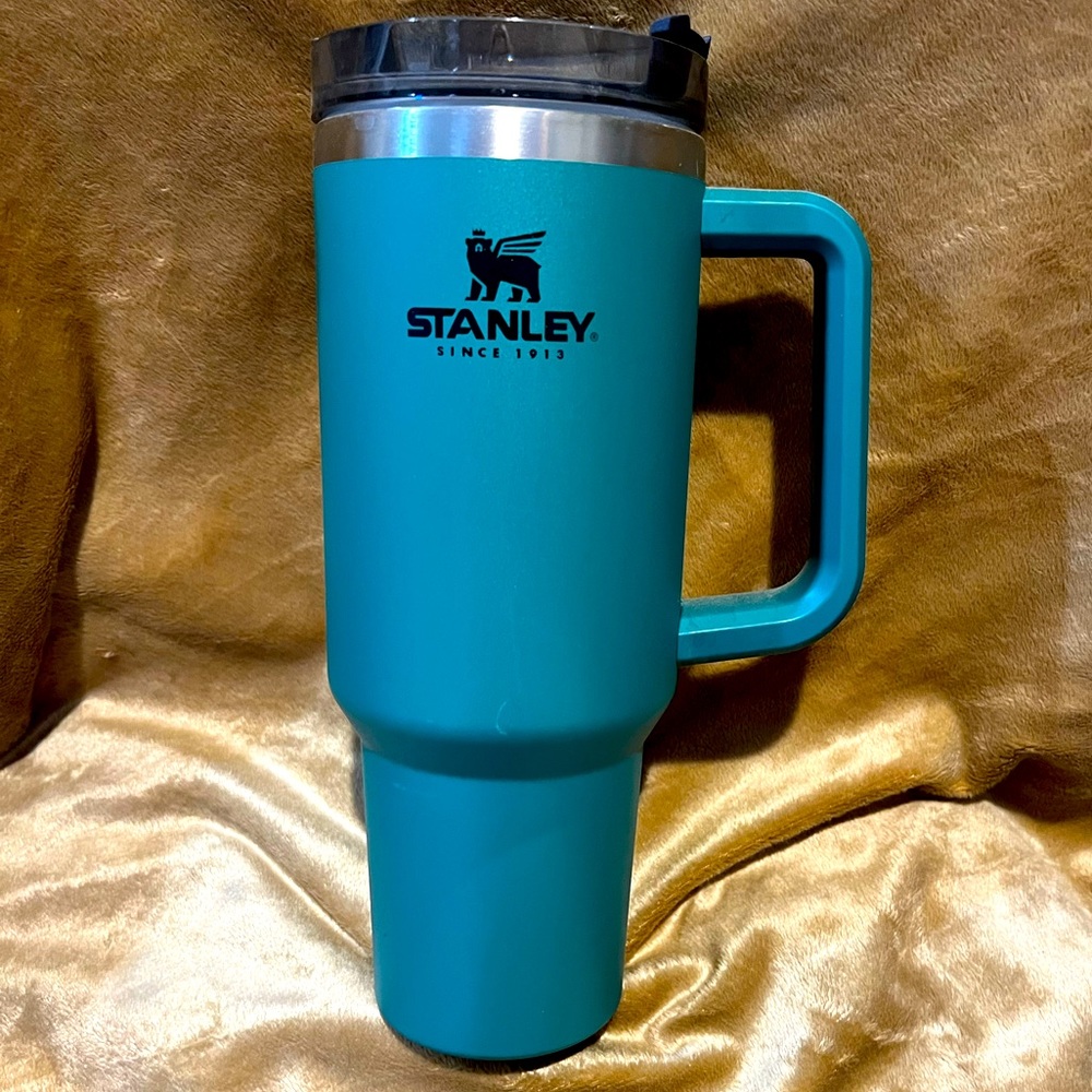 Stanley Quencher 40 oz. Tidepool